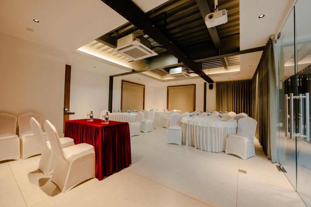 Anansa Boutique Hotel By The Kannur Club Exteriör bild