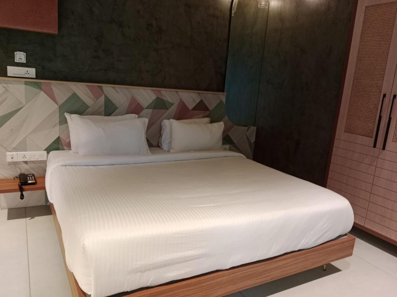 Anansa Boutique Hotel By The Kannur Club Exteriör bild